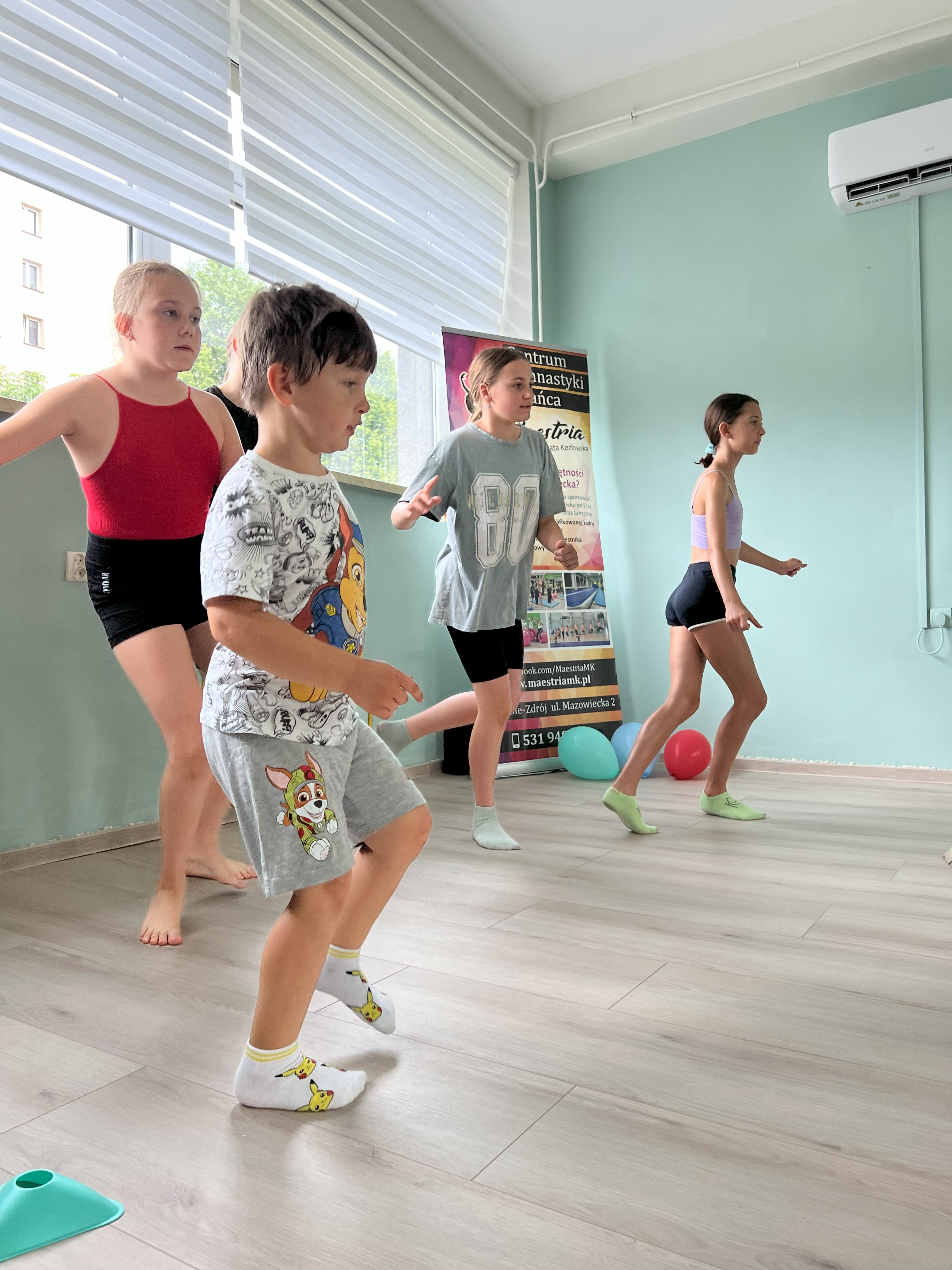 Hip-hop z elementami tańca współczesnego — Photo 1